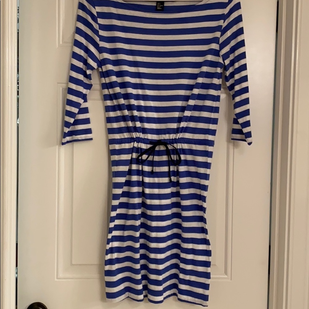 Spring dress - Picture 2 of 2